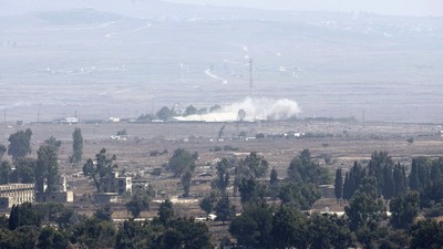 Sekitar 2.000 TKI masih berada di Suriah kendati pemerintah telah menghentikan pengiriman pekerja ke wilayah konflik tersebut.