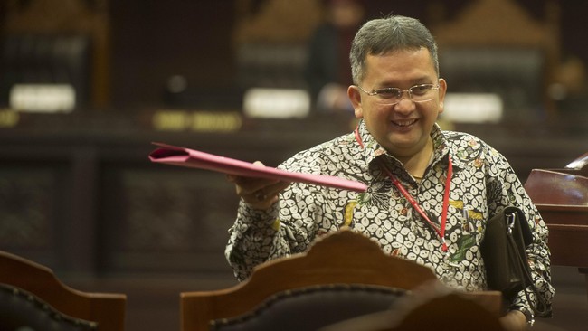 PDIP menilai perombakan dalam waktu enam bulan pemerintahan terlalu prematur. Belum ada satupun pembicaraan di internal PDIP terkait reshuffle kabinet.
