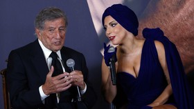 Lady Gaga Tak Percaya Diajak Rekaman Bareng Paul McCartney