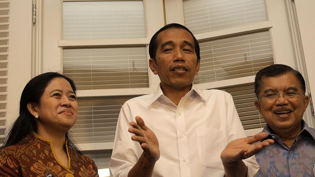 Viral Meme Kocak Makan di Warteg Cuma 20 Menit Arahan Jokowi Kebijakan Jokowi yang membolehkan masyarakat makan di tempat makan seperti warteg hanya 20 menit mengundang reaksi kocak netizen.