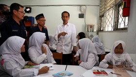 Alasan Jokowi Rajin Kunjungi Pesantren