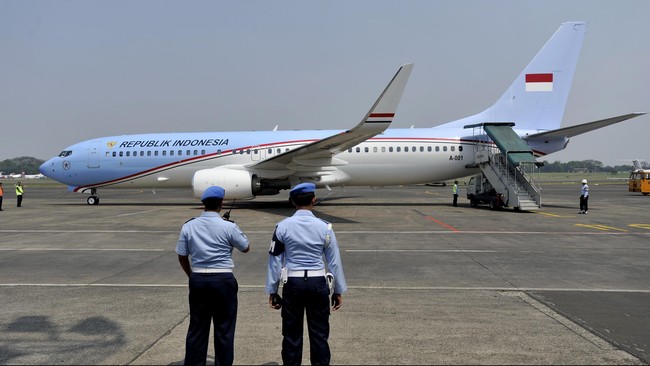 Pada 21-23 April 2015, diperkirakan banyak jadwal penerbangan komersial yang tertunda akibat hilir mudik pesawat tamu negara Konferensi Asia-Afrika.