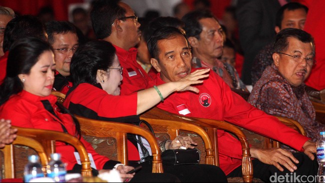 Poros PDIP mewaspadai kemungkinan permainan yang akan muncul dalam proses uji materi Undang-Undang Pemilihan Kepala Daerah Pilkada di MK.