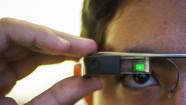 Dihentikannya program Glass Explorer pada 19 Januari lalu bukan tanpa alasan, program itu memang dinilai tidak belum punya masa depan yang cerah.
