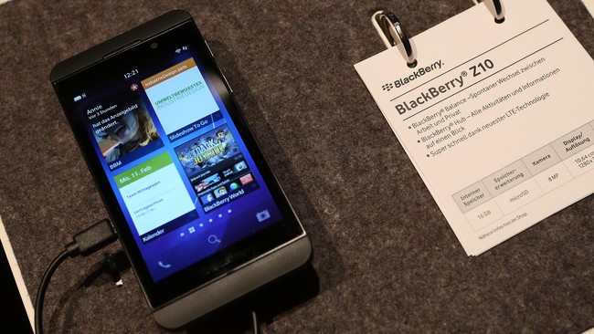 Perebutan pangsa pasar ponsel pintar di Indonesia semakin keras, dan menurut data IDC, BlackBerry kini sudah tersingkir dari pertempuran itu.