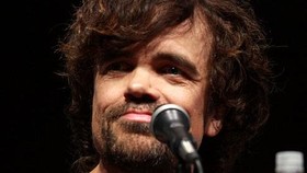 Peter Dinklage Gabung Film Prekuel The Hunger Games