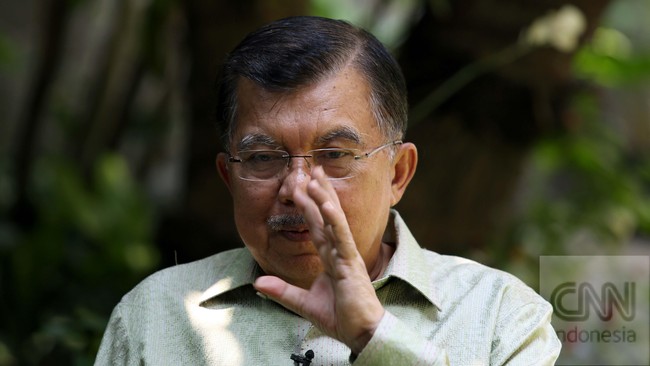 Menurut Wakil Presiden, alih-alih meminta kenaikan upah, sebaiknya para buruh fokus pada bekerja secara efisien dan meningkatkan produktivitas.