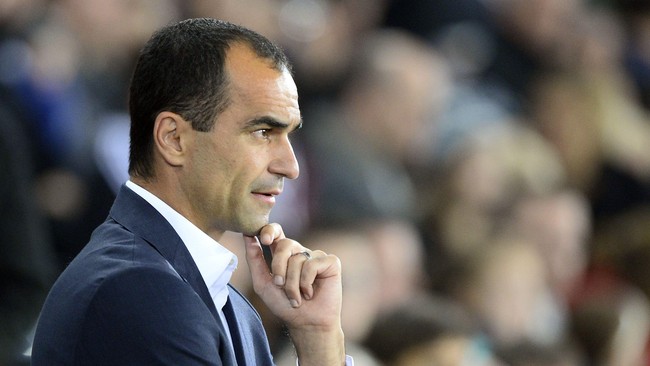 Masih menunggu pengumuman resmi, namun pemecatan Manajer Everton Roberto Martinez telah menghias halaman muka media-media massa di Inggris.