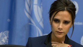 Debut Kreasi Putri Bungsu Victoria Beckham