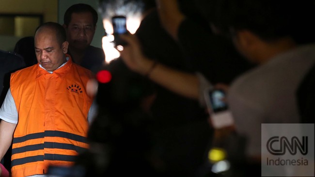 Pemalsuan dilakukan lantaran pengusaha sawit Gulat Manurung sedang berada di bui dan tidak bisa melengkapi berkas administrasi.