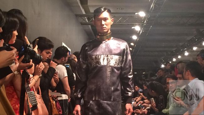 Ajang tahunan Men's Fashion Week (PIMFW) kembali digelar tahun ini, mengusung banyak koleksi high street fashion.
