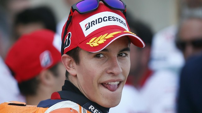 Banyak pebalap tertipu oleh wajah polos Marc Marquez. Di atas sirkuit, pebalap Spanyol dari tim Repsol Honda itu tak kenal ampun dalam menyalip lawan-lawannya.
