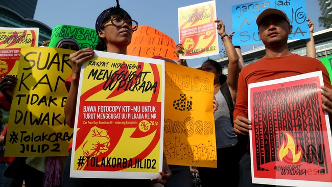 Rakyat yang mendaftar untuk menggugat UU Pilkada berasal dari Poso, Ambon, hingga mereka yang sedang berada di luar negeri.