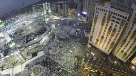 Sekitar Mekkah Macet, Masjidil Haram Masih Ditutup