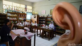 Guru yang Bikin Sekolah jadi Membosankan?