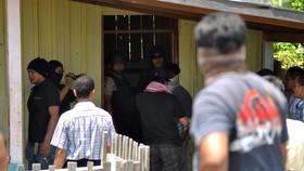 Densus Tangkap Tujuh Teroris Kelompok Santoso