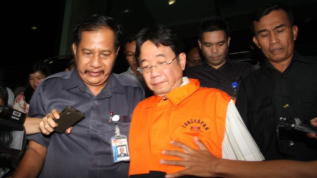 Transaksi Tanah Jadi Cara Suap Bos Sentul City Suap yang disamarkan dengan transaksi jual beli tanah senilai Rp 4 miliar itu dilakukan antara PT Brilliant Perdana Sakti dengan PT Multihouse Indonesia.