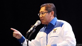 Anas akan Tulis Buku 'Mati Ketawa di Rutan KPK'