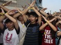 Dua Pelajar Dituntut atas Protes Pro Demokrasi di Hong Kong