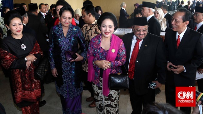 Sekretaris Jenderal Golkar Idrus Marham mengatakan partainya punya banyak calon untuk didudukkan sebagai Ketua DPR. Salah satunya, Titiek Soeharto.