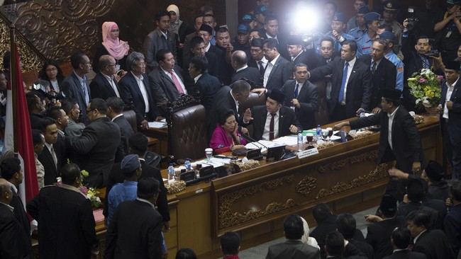 PDI Perjuangan optimistis jatah kursi pimpinan komisi akan dibagi rata di antara sebelas komisi yang ada. Komunikasi politik terus dilakukan.