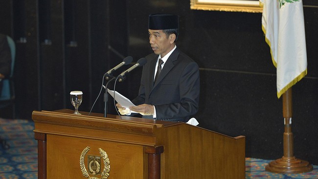 Untuk melengkapi prosedur pengunduran dirinya, Jokowi harus mendengarkan penyampaian pandangan fraksi DPRD DKI.