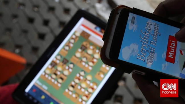 Sejak metode potong pulsa hadir di Indonesia, game menjadi konten yang paling banyak dibeli para pelanggan Indosat dan Telkomsel, diikuti dengan konten hiburan.