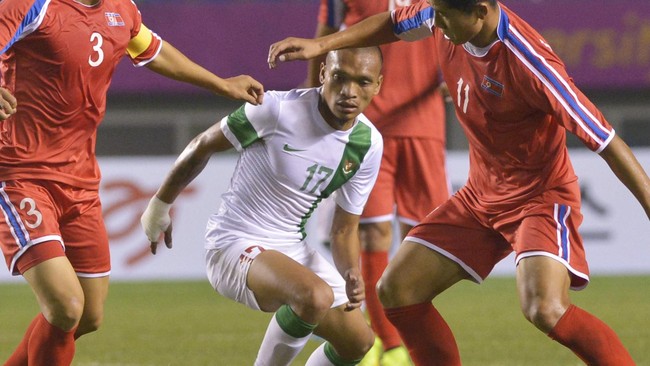 Ferdinand tidak terlalu mempedulikan gelar pencetak gol terbanyak Asian Games yang diraihnya. Ferdinand ingin fokus memperkuat Persib di 8 Besar LSI.