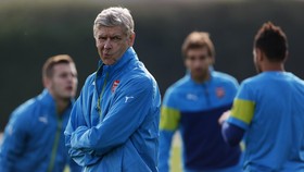 Mencari Jejak Adams, Keown, dan Tembok Terbaik Arsenal