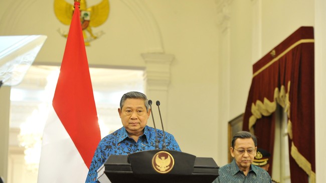 Mantan presiden dan wakil presiden periode 2009-2014, Susilo Bambang Yudhoyono dan Boediono, telah menyerahkan laporan harta kekayaan.