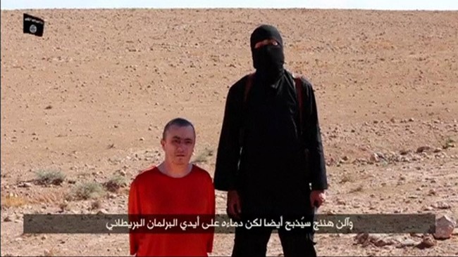 Rekaman aksi teror ini menjadi video eksekusi keempat yang dirilis oleh ISIS -kelompok militan pimpinan Abu Bakar al-Baghdadi- itu. Pemerintah Inggris muak.