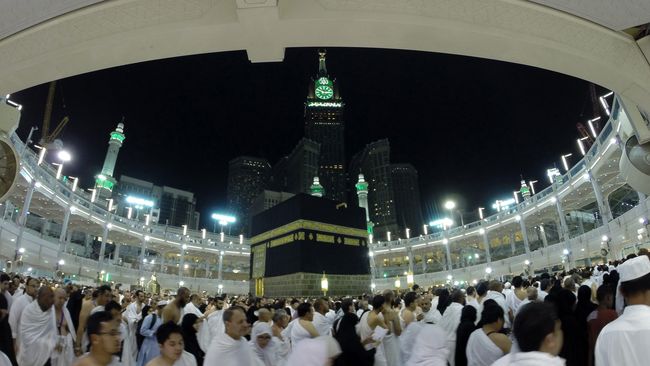 Jemaat haji lansia dan jemaah dengan penyakit berisiko tinggi dianjurkan untuk menjaga tingkat hidrasinya selama menjalani ibadah haji di Tanah Suci.