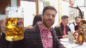Bayern Munich Diambang 12 Rekor Baru
