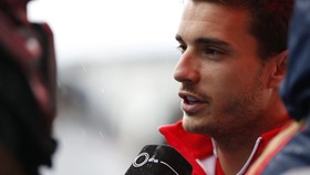 Vettel: Kemenangan Ini Untukmu, Jules