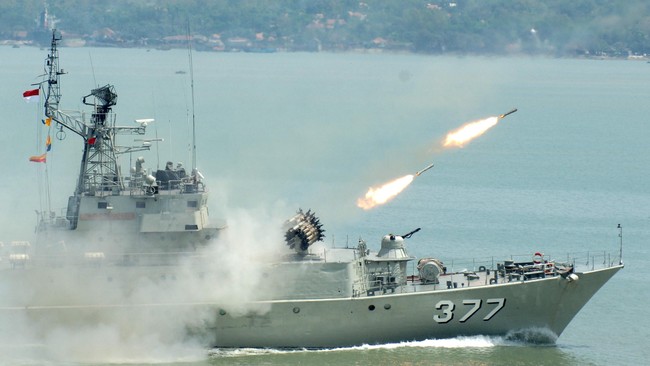 Korea Selatan dan Utara&nbsp;kembali tegang setelah saling menembakkan senjata dari kapal di perbatasan laut. Pertemuan yang dilakukan kemarin, terasa sia-sia.