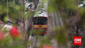 Kemenhub: Perlu Ada Penyesuaian Subsidi agar Tiket KRL Terjangkau