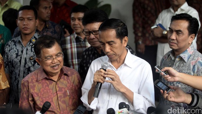 Kandidat-kandidat disaring melalui berbagai cara seleksi tertutup. Di dalam 33 kementerian, pos Kementerian Koordinator ditambah jadi empat.
