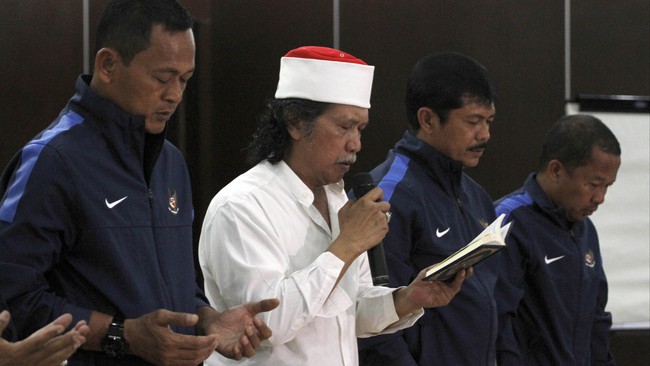Ketua DPP PDIP Said Abdullah menegaskan tak ada yang bisa disamakan antara Firaun dan Jokowi.