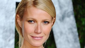 Gwyneth Paltrow Sering Menginap di Rumah Chris Martin