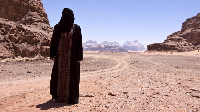 Badan intelijen dalam negeri Jerman memperkirakan bahwa semakin banyak wanita Jerman bergabung dengan kelompok militan ISIS.