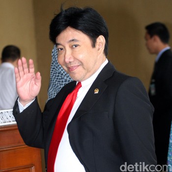 Guruh Soekarnoputra Meninggal Dunia, Ini Profil dan Lagu Populer yang Pernah Diciptakannya