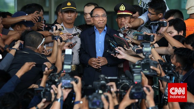 Jero Wacik mengaku siap menerima vonis hakim, setelah sebelumnya dituntut sembilan tahun penjara.