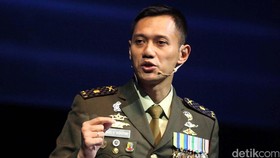 Kisah di Balik Munculnya Rival Baru Ahok: Agus Yudhoyono