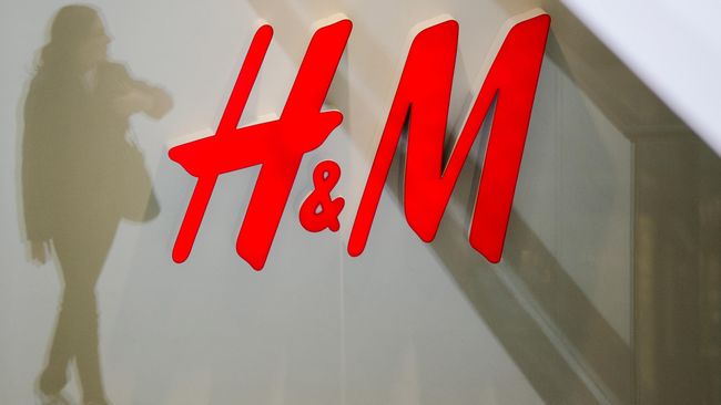 Mulai 6 November mendatang rancangan Alexander Wang akan tersebar di 250 toko H&amp;M di seluruh dunia.