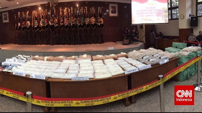 Kementerian Perhubungan dan Badan Narkotika Nasional menyebut bahwa tes narkoba rutin dilakukan bagi kru pesawat seluruh maskapai di Indonesia.