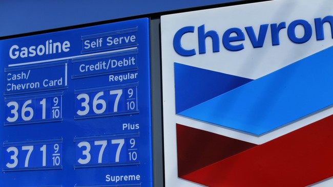 Dalam diskusi dengan Jokowi, Executive Vice President Upstream Chevron James Johnson menyampaikan empat poin terkait rencana investasi perusahaannya ke depan.