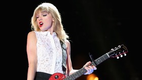 Lagu Taylor Swift Jadi Obat Penghilang Rasa Sakit pada Anak