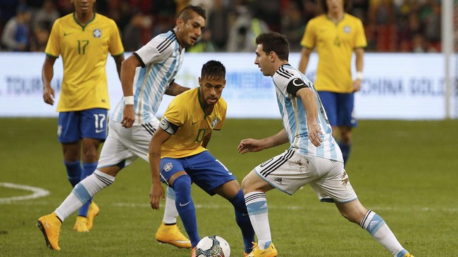 Argentina selalu datang ke Copa America dengan status favorit juara namun dalam 20 tahun terakhir mereka tak pernah mendapatkan piala.
