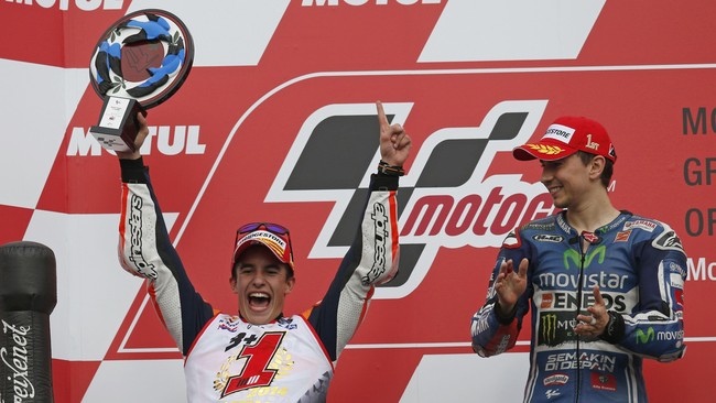 Lorenzo tampil buruk di awal musim lalu. Pebalap Movistar Yamaha itu sudah tertinggal hingga 44 poin dari Marc Marquez saat baru dua seri berlangsung.