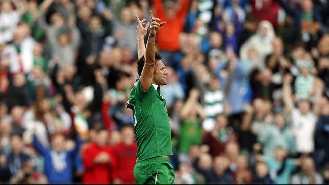 Robbie Keane terancam absen membela Republik Irlandia di Piala Eropa 2016 setelah mengalami cedera betis pada sesi latihan, Sabtu (28/5).